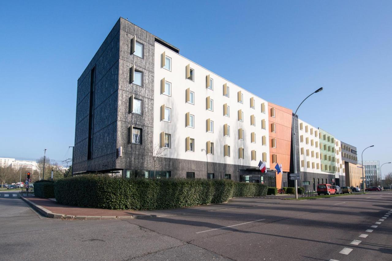 Best Western Plus Paris Velizy Buitenkant foto